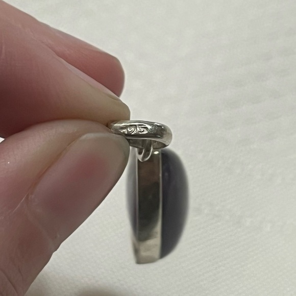 Sterling silver purple stone pendant - Picture 7 of 9